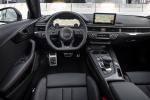 Audi A4 Avant 3.0 TDI Quattro S-Line Black Edition 2017 года